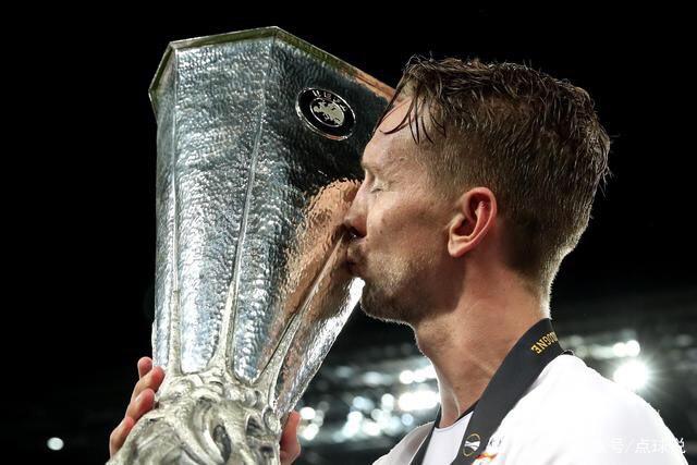 沙滩运动凭什么吸引人？听听亚沙会两位中国旗手怎么说沙滩运动凭什么吸引人？听听亚沙会两位中国旗手怎么说